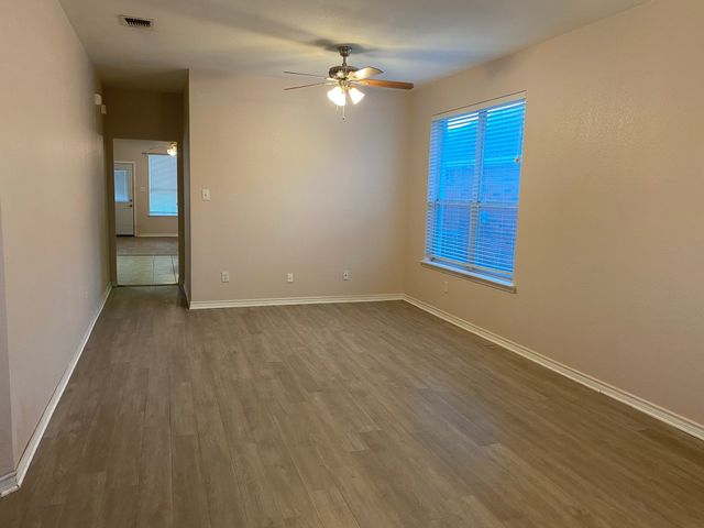 8655 Sumter Way, Fort Worth, TX 76244