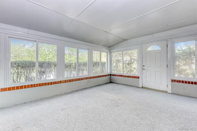 26 River Road, Suffern, NY 10901