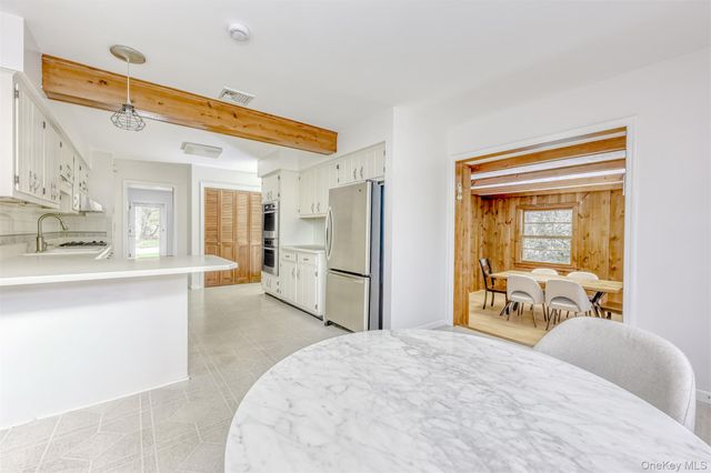 26 River Road, Suffern, NY 10901