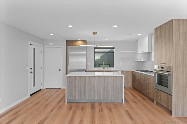 109 Daisy, Imperial Beach, CA 91932