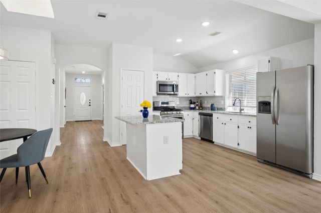 7606 Harbor Drive, Rowlett, TX 75088