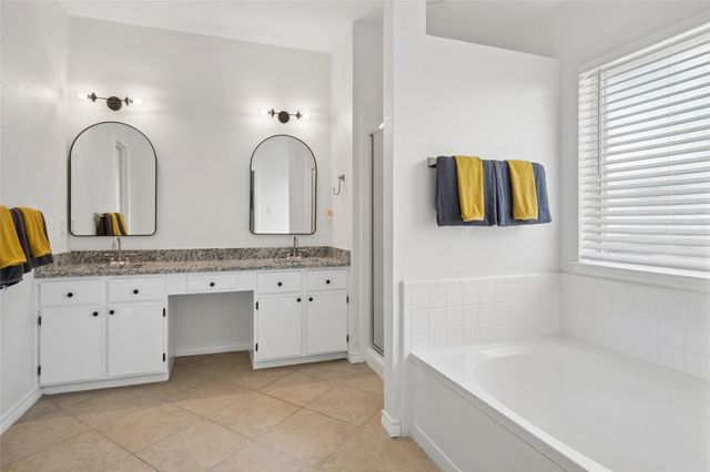 7606 Harbor Drive, Rowlett, TX 75088