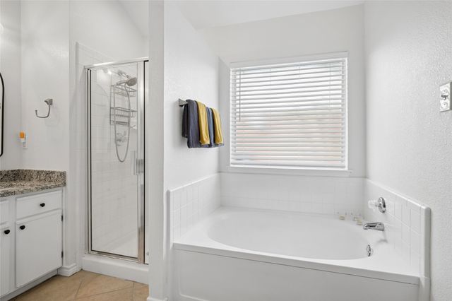 7606 Harbor Drive, Rowlett, TX 75088