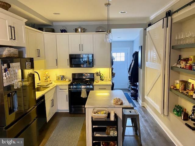 1230 HULL ST, Baltimore, MD 21230