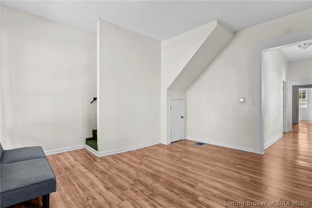 1804 E Spring Street, New Albany, IN 47150