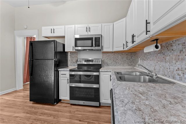 1804 E Spring Street, New Albany, IN 47150