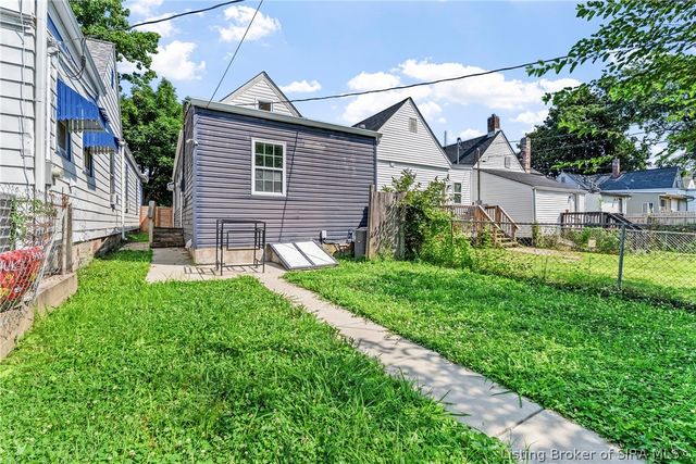 1804 E Spring Street, New Albany, IN 47150