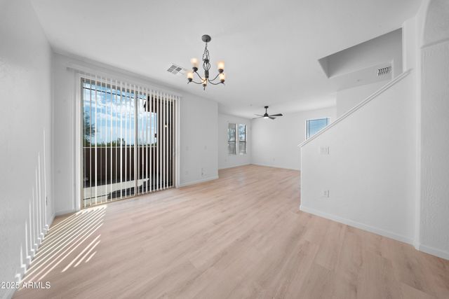 42424 N GAVILAN PEAK Parkway 4104, Anthem, AZ 85086