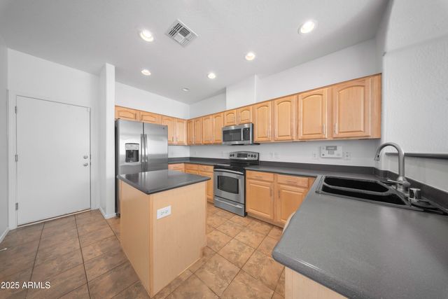 42424 N GAVILAN PEAK Parkway 4104, Anthem, AZ 85086