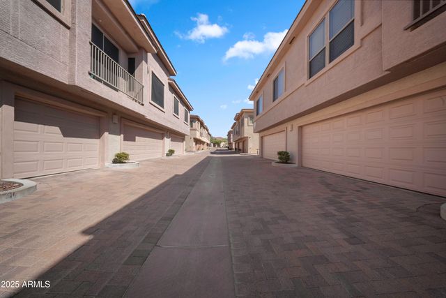 42424 N GAVILAN PEAK Parkway 4104, Anthem, AZ 85086