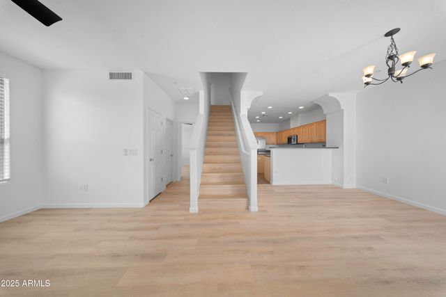 42424 N GAVILAN PEAK Parkway 4104, Anthem, AZ 85086