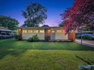 2912 Hillsboro Road, Huntsville, AL 35805