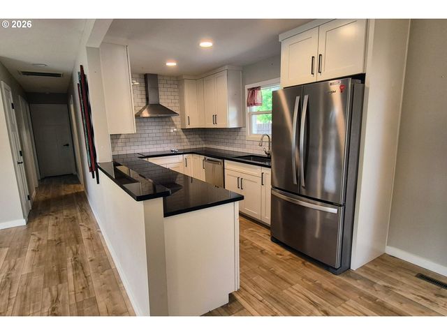 1504 Sw 41ST St, Pendleton, OR 97801
