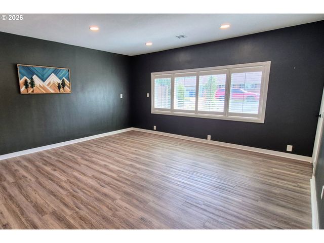 1504 Sw 41ST St, Pendleton, OR 97801