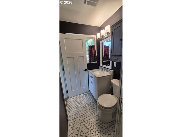 1504 Sw 41ST St, Pendleton, OR 97801