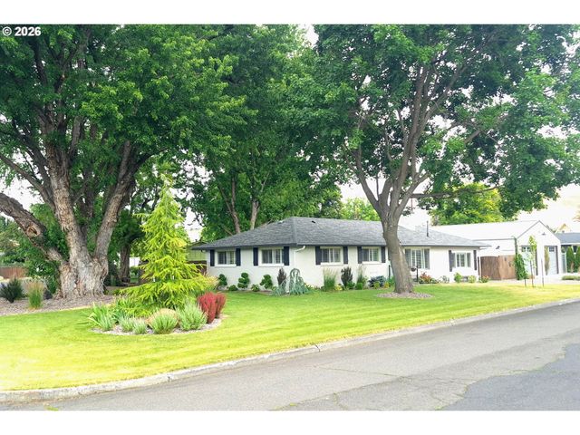 1504 Sw 41ST St, Pendleton, OR 97801