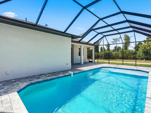108 LOMAS RD, Rotonda West, FL 33947