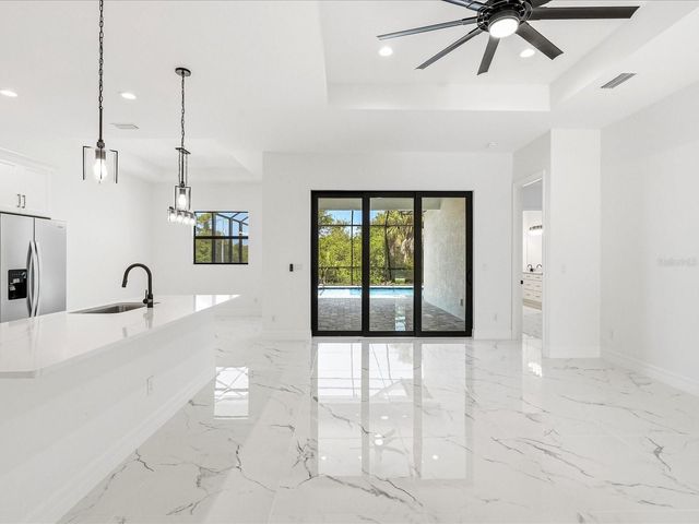 108 LOMAS RD, Rotonda West, FL 33947