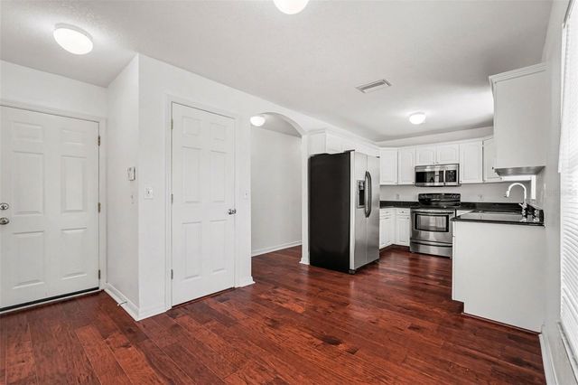 1702 W NORTH STREET, Tampa, FL 33604