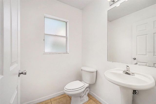 1702 W NORTH STREET, Tampa, FL 33604