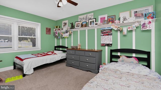 111 WATER ST, New Holland, PA 17557