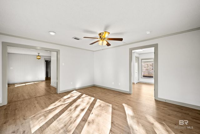 106 N White Avenue, Bay Minette, AL 36507