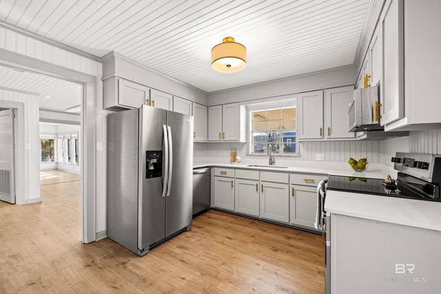 106 N White Avenue, Bay Minette, AL 36507