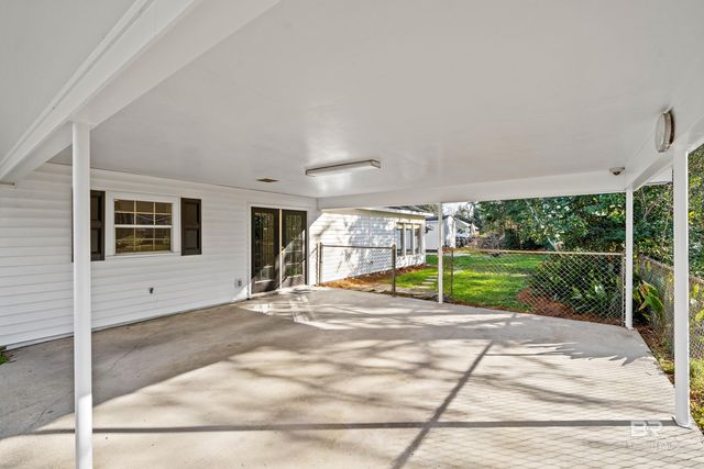 106 N White Avenue, Bay Minette, AL 36507