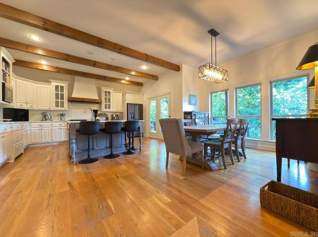 2730 Collins, Conway, AR 72034