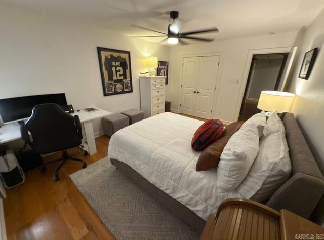 2730 Collins, Conway, AR 72034