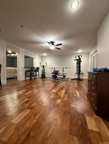 2730 Collins, Conway, AR 72034