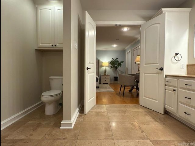 2730 Collins, Conway, AR 72034