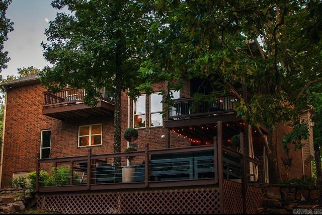 2730 Collins, Conway, AR 72034