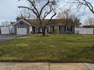 917 New Jersey Avenue, Toms River, NJ 08753