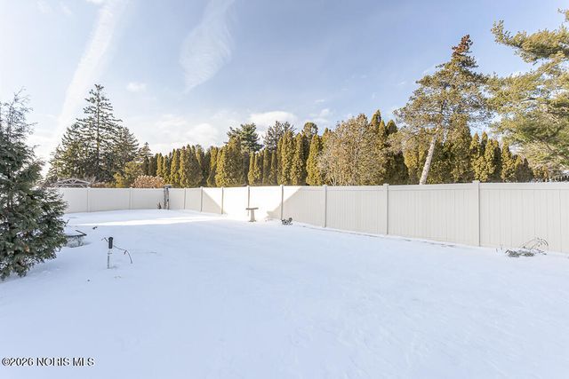 10116 Blue Creek North, Whitehouse, OH 43571