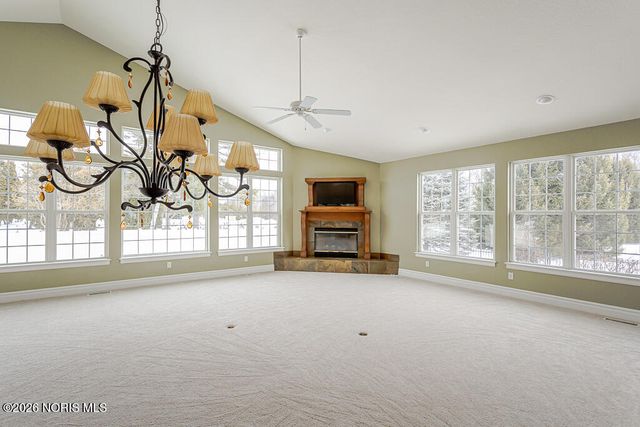 10116 Blue Creek North, Whitehouse, OH 43571