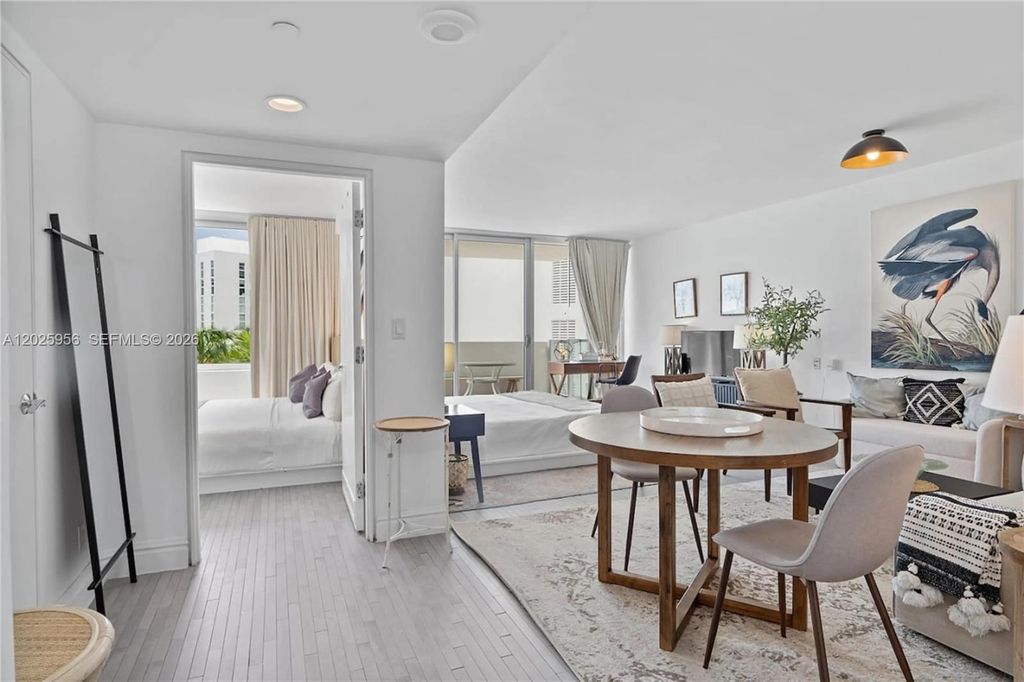1100 West Ave 427, Miami Beach, FL 33139