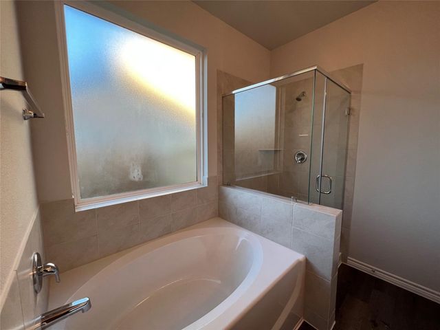 8120 Sycamore Brook Drive, Fort Worth, TX 76123