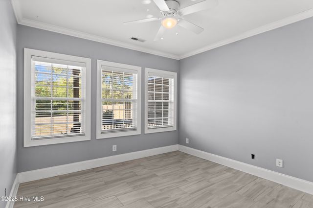 100 Lindy Court, Hampstead, NC 28443