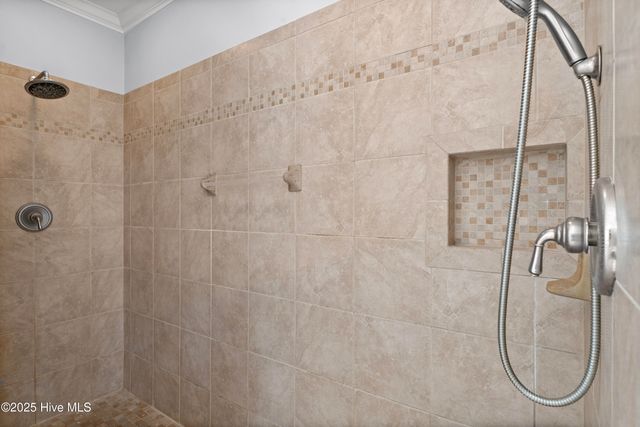 100 Lindy Court, Hampstead, NC 28443