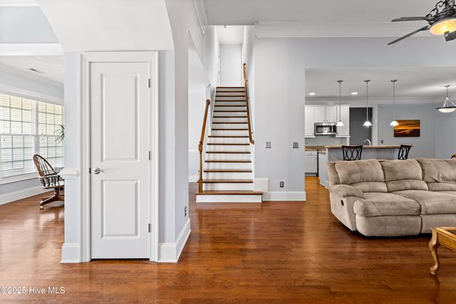 100 Lindy Court, Hampstead, NC 28443