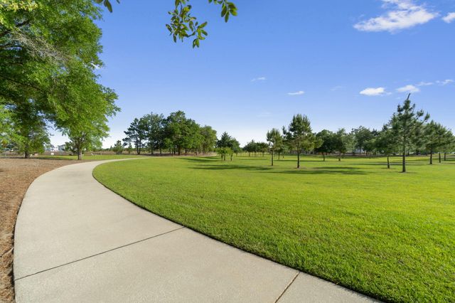 225 Huckleberry Street, Freeport, FL 32439
