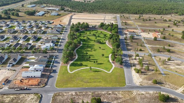 225 Huckleberry Street, Freeport, FL 32439