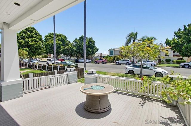 464 C, Coronado, CA 92118