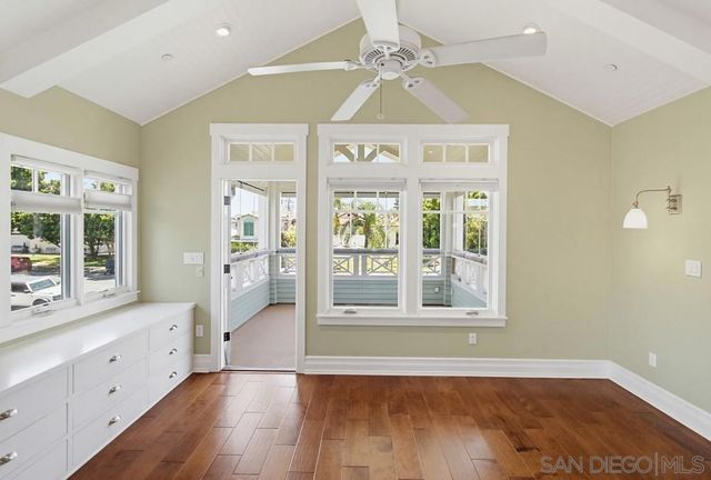 464 C, Coronado, CA 92118