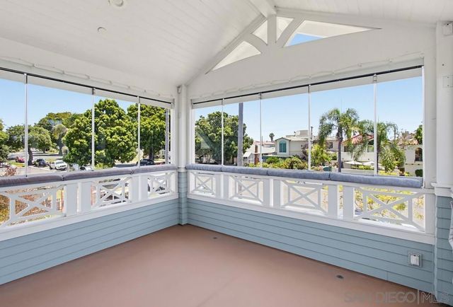 464 C, Coronado, CA 92118