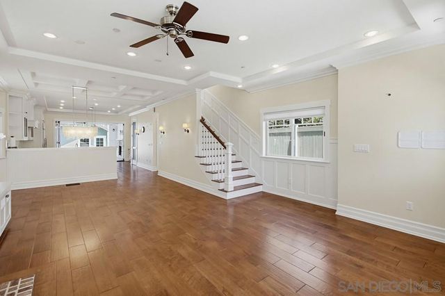 464 C, Coronado, CA 92118