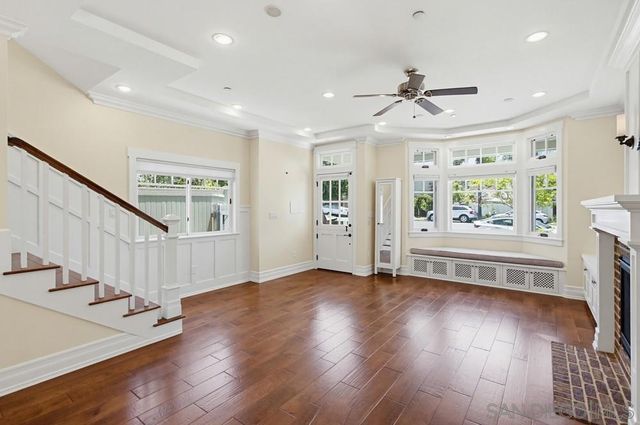 464 C, Coronado, CA 92118