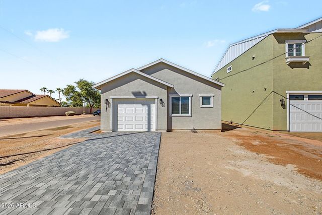128 W BROOKS Street A, Gilbert, AZ 85233