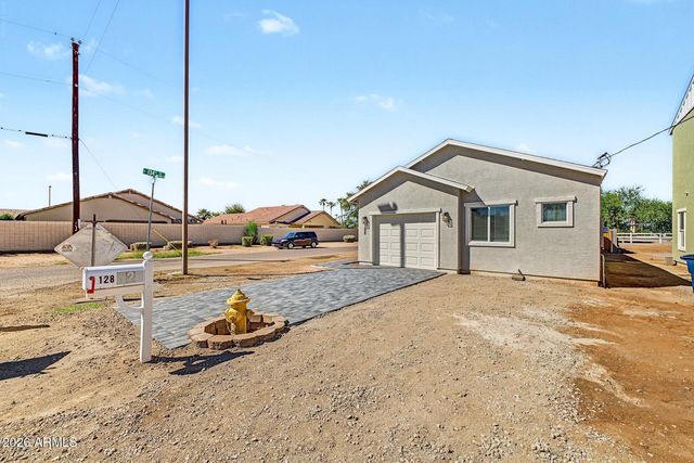 128 W BROOKS Street A, Gilbert, AZ 85233